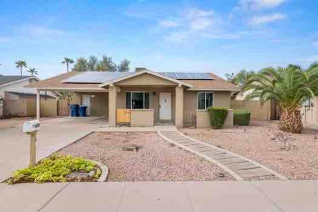 Spacious Cozy Home In Tempe Jacuzzi Pool King Bed! Exterior foto